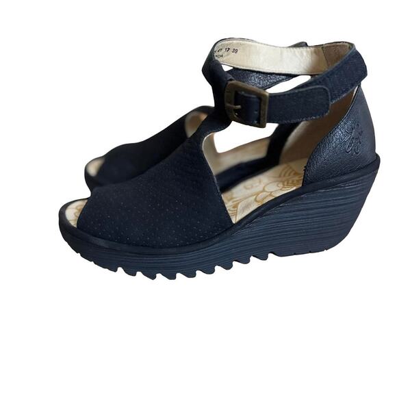 FLY‎ LONDON BLACK WEDGE SANDALS HEELS SZ. 9/39 EUC - Picture 2 of 8